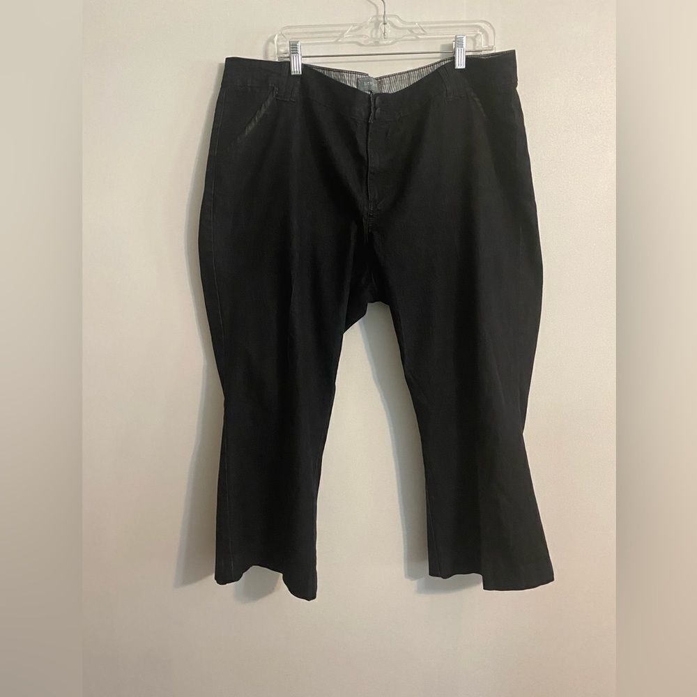 Black Women's Jeans - Classic Everyday Style